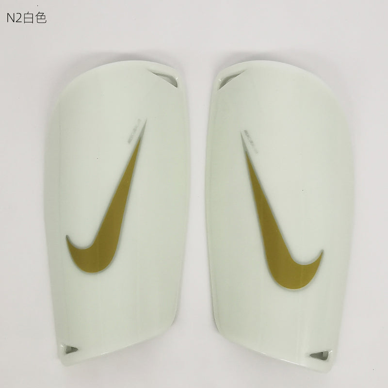Caneleira Nike