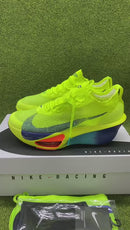 Tênis Nike - Importado